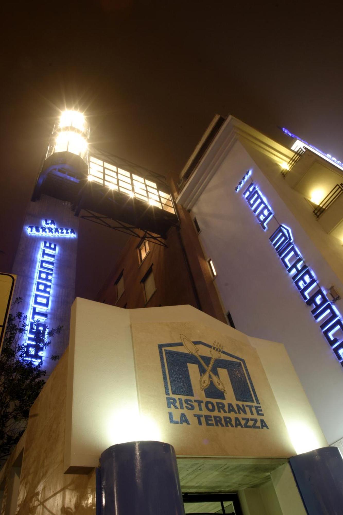 Hotel Michelangelo Palace & Spa Терни Екстериор снимка